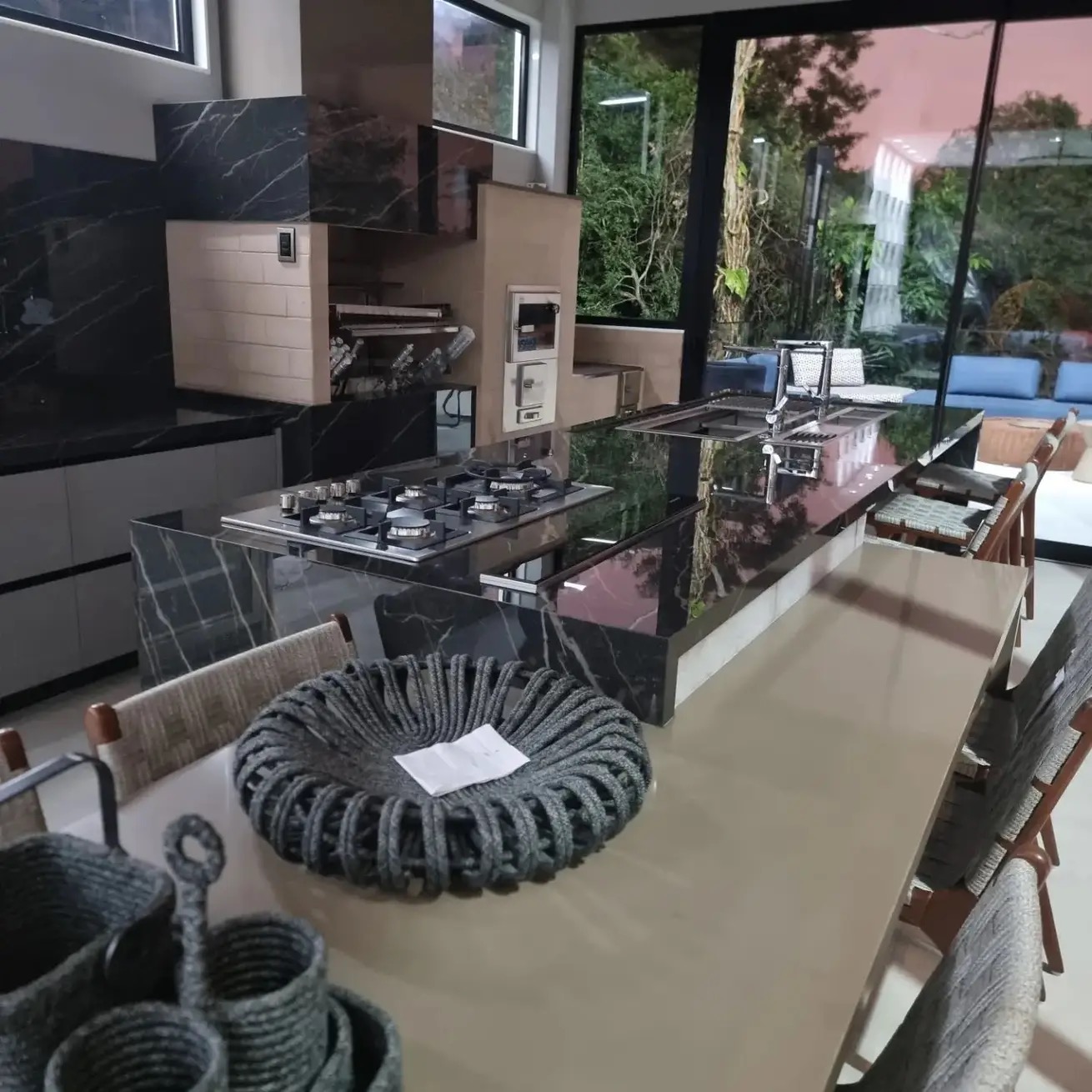 Residência Contemporânea — imagem